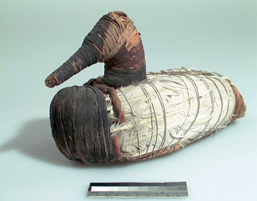 Duck decoy artefact