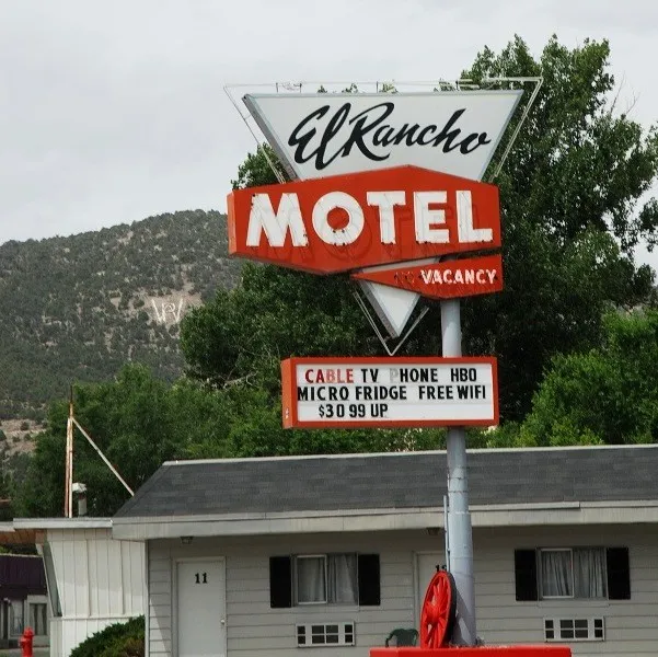 El Rancho Motel